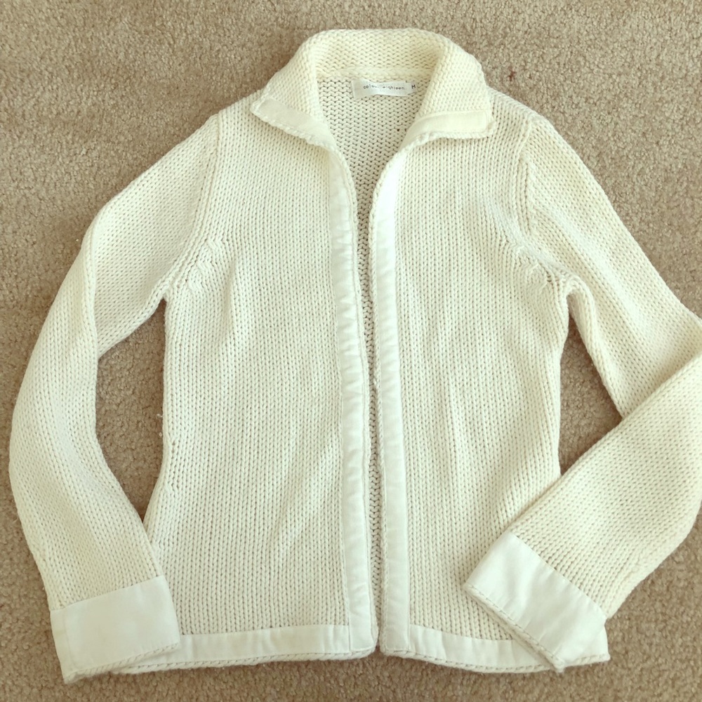 Ivory Cardigan with hooks